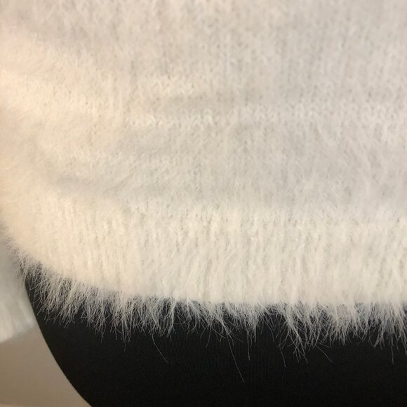 Copper Key Fuzzy Knit Sweater – Cozy Y2K Retro Revival (Women’s XL) - Picture 7 of 13